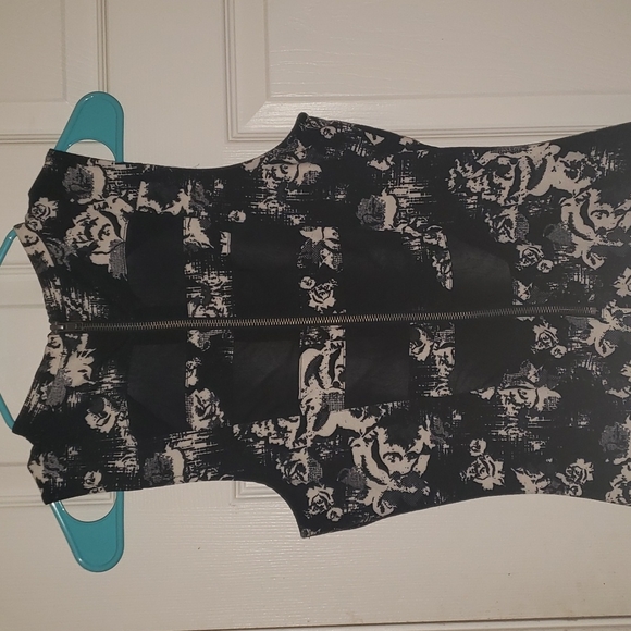 Material Girl Black Body Con Dress - Picture 6 of 6